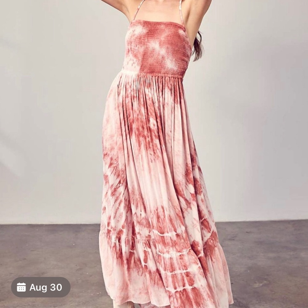 🚨SALE: Boho Backless Rose Wash Maxi Dress